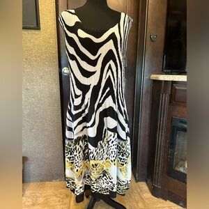 Gaeliann dress. Tiger stripe. Lined. Black and white. XL